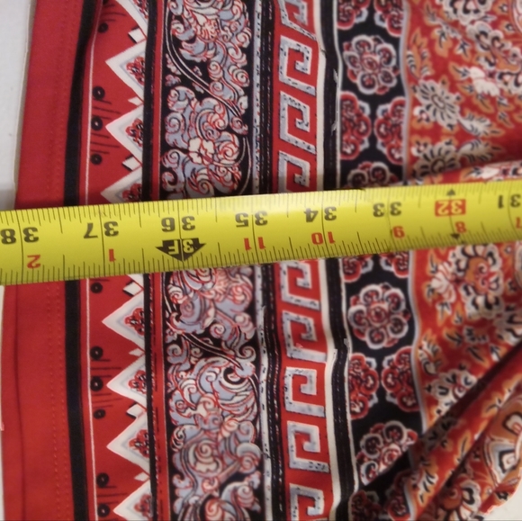 Max Studio Dress Stretchy, Comfort Red & Blue extract ,Bell Sleeves Size XL - Picture 3 of 6